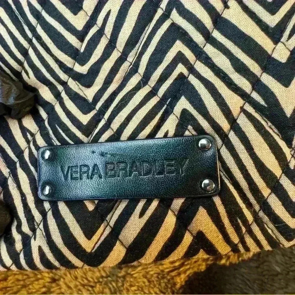 VERA BRADLEY Black & Tan quilted Shoulder Tote Bag Large/Floral Lining - Picture 5 of 12